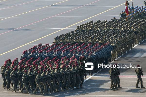 Vətən müharibəsində qələbənin beşinci ildönümünə həsr olunan hərbi parad