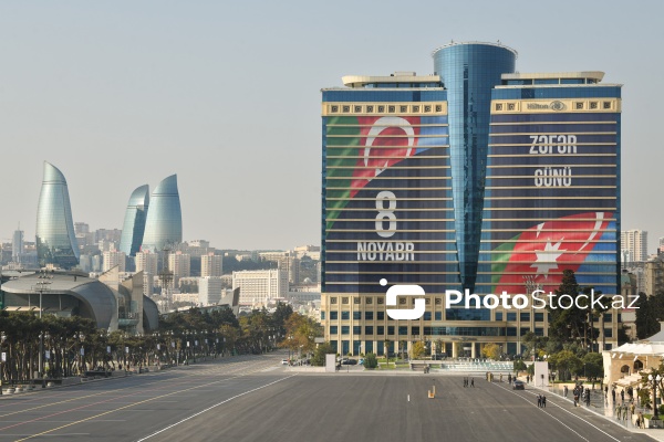 “Hilton Baku” hotelinin binası