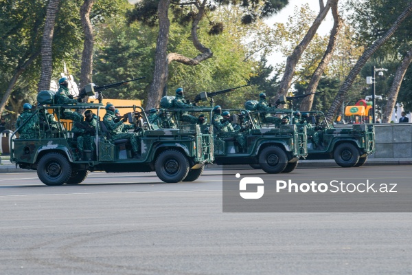 Vətən müharibəsində qələbənin beşinci ildönümünə həsr olunan hərbi parad