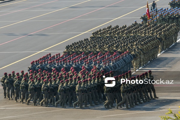 Vətən müharibəsində qələbənin beşinci ildönümünə həsr olunan hərbi parad