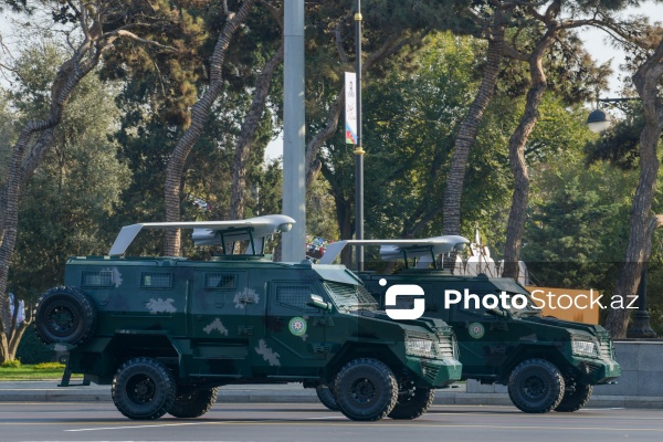 Vətən müharibəsində qələbənin beşinci ildönümünə həsr olunan hərbi parad