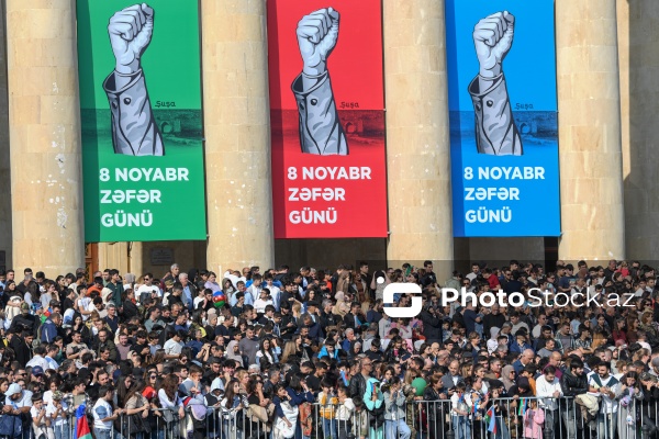 Vətən müharibəsində qələbənin beşinci ildönümünə həsr olunan hərbi parad