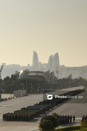 Vətən müharibəsində qələbənin beşinci ildönümünə həsr olunan hərbi parad