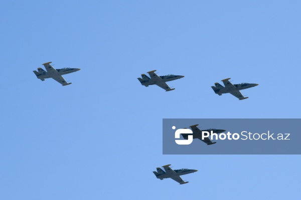 "L-39" təlim təyyarəsi