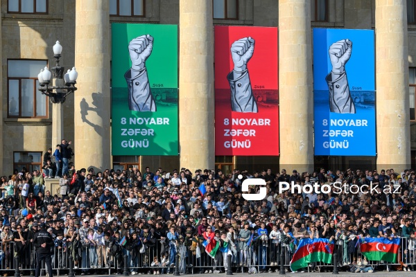 Vətən müharibəsində qələbənin beşinci ildönümünə həsr olunan hərbi parad