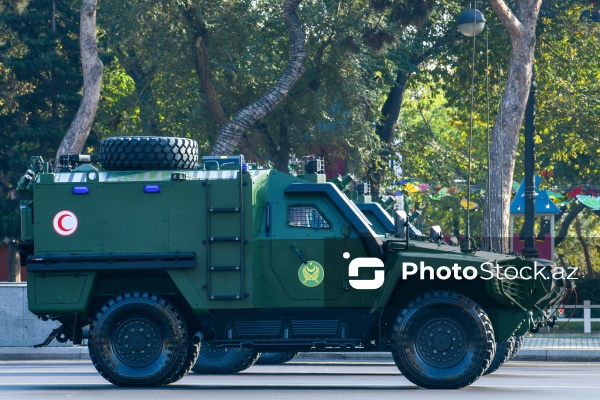 “Ejder Yalçın” zirehli tibbi təxliyə avtomobili