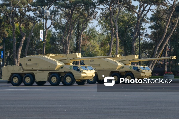 “DANA” özüyeriyən artilleriya qurğusu