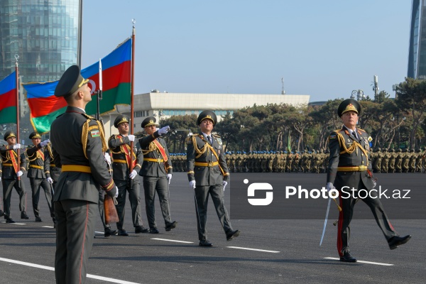 Milli Müdafiə Universitetinin parad heyəti