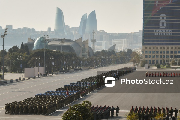 Vətən müharibəsində qələbənin beşinci ildönümünə həsr olunan hərbi parad