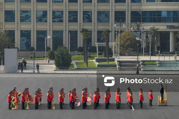 Vətən müharibəsində qələbənin beşinci ildönümünə həsr olunan hərbi parad