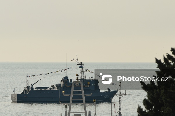 Vətən müharibəsində qələbənin beşinci ildönümünə həsr olunan hərbi parad