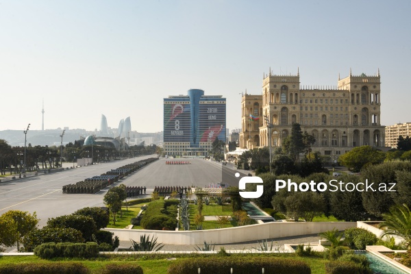 Vətən müharibəsində qələbənin beşinci ildönümünə həsr olunan hərbi parad