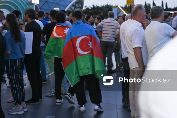 Vətənə qayıdan olimpiya çempionları Hidayət Heydərov və Zelim Kotsoyev