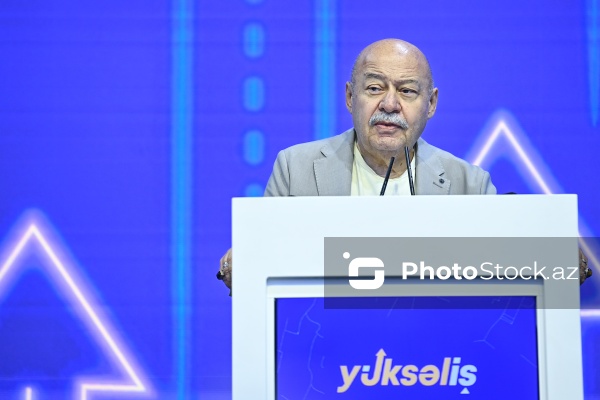 Elbay Qasımzadə - Vl "Yüksəliş" müsabiqəsinin yarımfinal mərhələsində