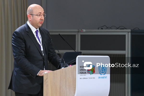 Anar Quliyev - "Bağlantının mərkəzində şəhərlər: şəhər yenidənqurması və regional əməkdaşlıq" mövzusunda tədbirdə