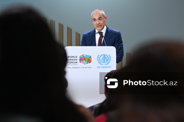 Mikayıl Cabbarov - "Bağlantının mərkəzində şəhərlər: şəhər yenidənqurması və regional əməkdaşlıq" mövzusunda tədbirdə