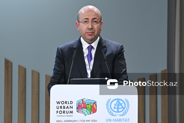 Anar Quliyev - "Bağlantının mərkəzində şəhərlər: şəhər yenidənqurması və regional əməkdaşlıq" mövzusunda tədbirdə