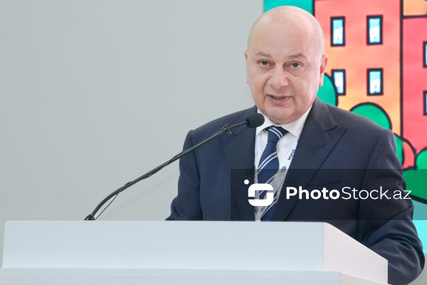 Vüqar Süleymanov - "Münaqişədən sonra şəhər yenidənqurması: Humanitar mina təmizlənməsinin kritik rolu" adlı sessiyada