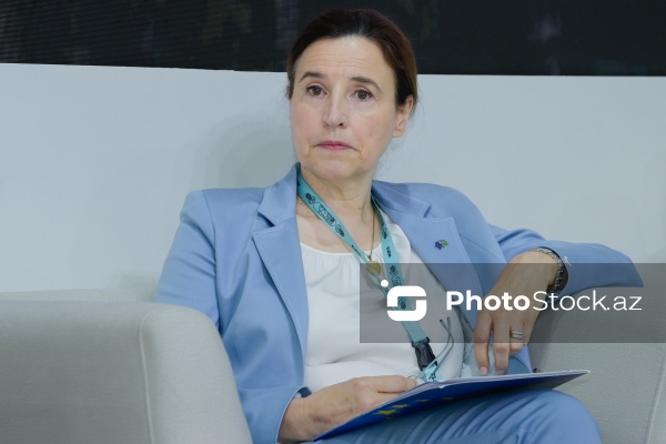 Mariyana Kuyundziç - "Münaqişədən sonra şəhər yenidənqurması: Humanitar mina təmizlənməsinin kritik rolu" adlı sessiyada