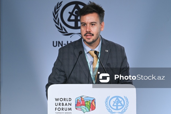 WUF13 çərçivəsində keçirilən yerli və regional hökumətlərin Ümumdünya Assambleyası