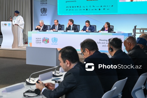 WUF13 çərçivəsində keçirilən yerli və regional hökumətlərin Ümumdünya Assambleyası