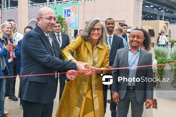 WUF13-də keçirilən "Urban Expo" sərgisinin rəsmi açılış mərasimi