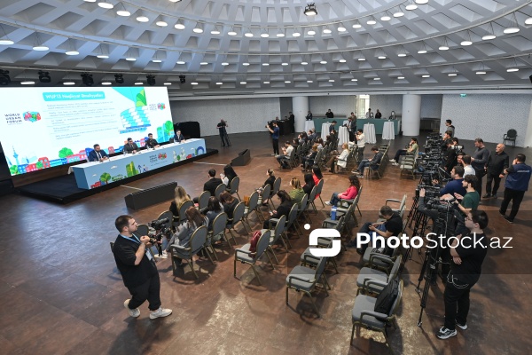 WUF13 tarixlərində nəqliyyatın idarə olunması planının təqdimatına dair brifinq