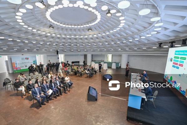 WUF13 tarixlərində nəqliyyatın idarə olunması planının təqdimatına dair brifinq