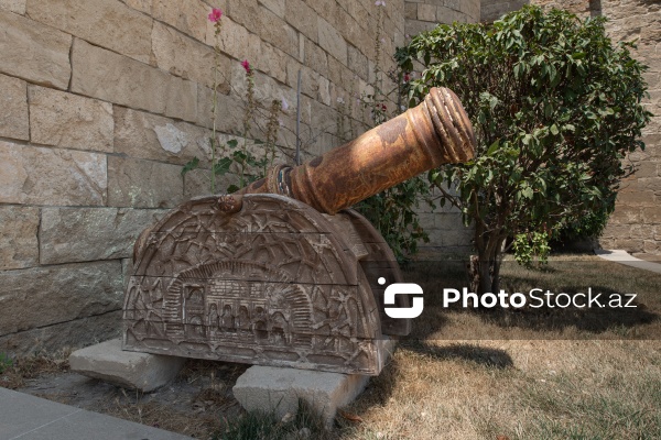 X-XIV əsrlərə aid qədim Qala qəsri