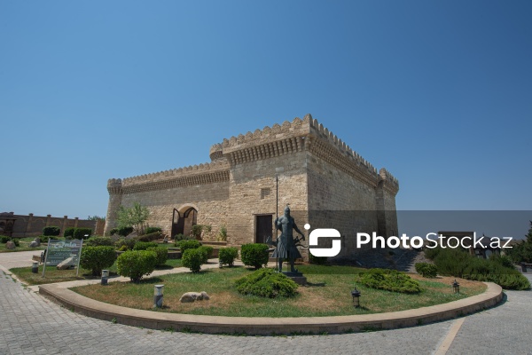 X-XIV əsrlərə aid qədim Qala qəsri