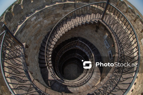 X-XIV əsrlərə aid qədim Qala qəsri