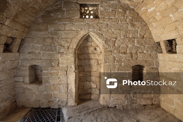 X-XIV əsrlərə aid qədim Qala qəsri