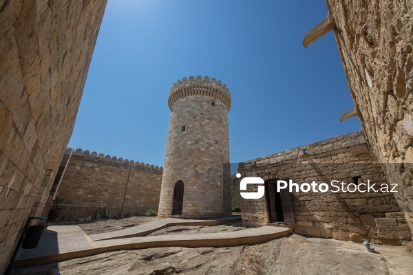X-XIV əsrlərə aid qədim Qala qəsri