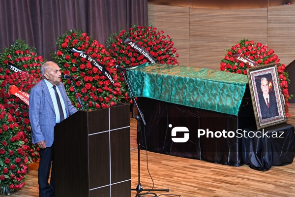 Xalq artisti Arif Babayevin vida mərasimi