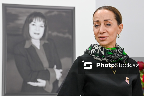 Təranə Muradova - Əminə Yusifqızı ilə keçirilən vida mərasimində