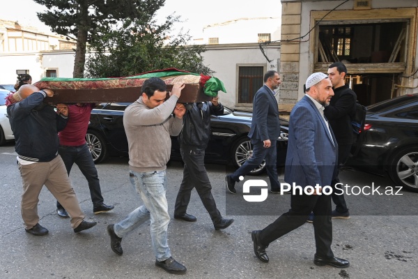 Xalq artisti Əminə Yusifqızı ilə keçirilən vida mərasimi