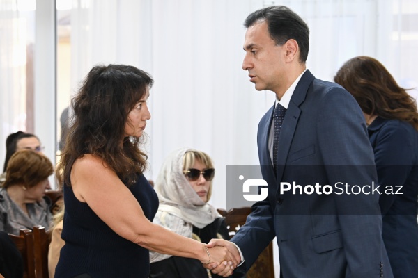 Xalq artisti Əminə Yusifqızı ilə keçirilən vida mərasimi