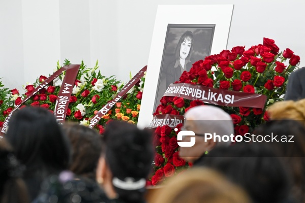 Xalq artisti Əminə Yusifqızı ilə keçirilən vida mərasimi