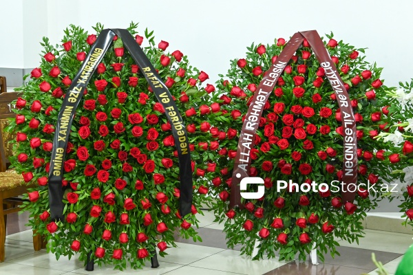 Xalq artisti Əminə Yusifqızı ilə keçirilən vida mərasimi