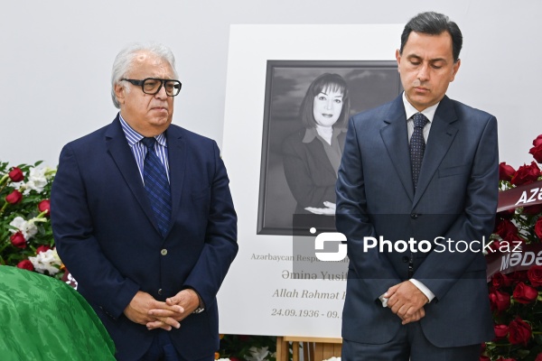 Xalq artisti Əminə Yusifqızı ilə keçirilən vida mərasimi