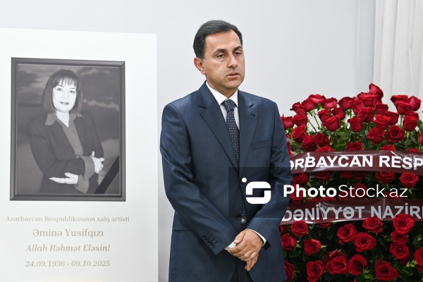 Murad Hüseynov - Əminə Yusifqızı ilə keçirilən vida mərasimində