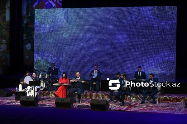 Xalq artisti Könül Xasıyevanın "Röyamdasan" adlı solo konserti