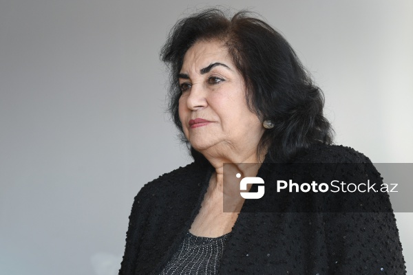 Xalq artisti, Milli Konservatoriyanın professoru Şəfiqə Eyvazova