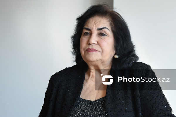 Xalq artisti, Milli Konservatoriyanın professoru Şəfiqə Eyvazova