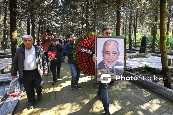 Xalq artisti Rasim Balayevin dəfn mərasimi