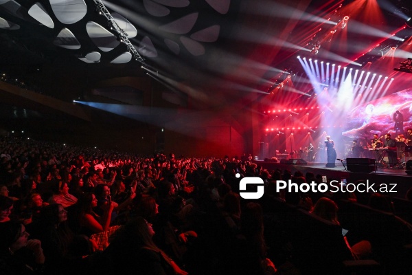 Xalq artisti Röya Ayxanın Bakı Konqres Mərkəzində baş tutan konserti