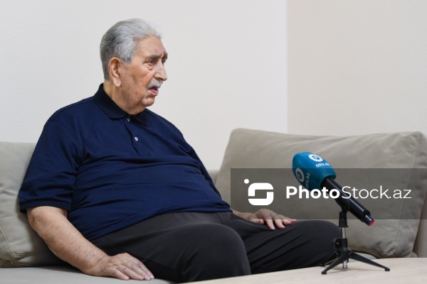 Xalq artisti, xanəndə Arif Babayev