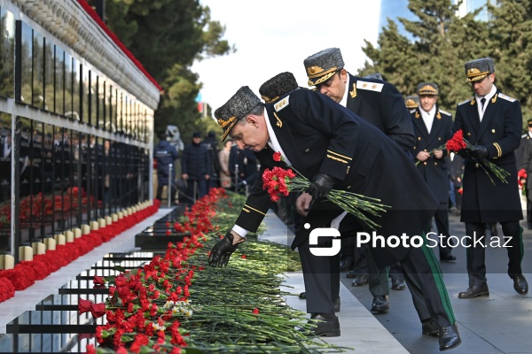 Xalqımız 20 Yanvar şəhidlərinin xatirəsini ehtiramla yad edir