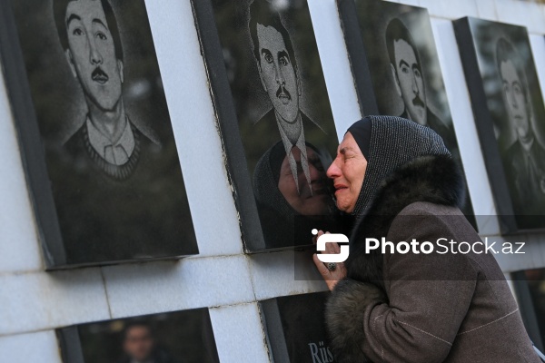 Xalqımız 20 Yanvar şəhidlərinin xatirəsini ehtiramla yad edir