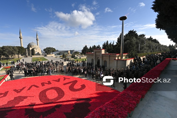 Xalqımız 20 Yanvar şəhidlərinin xatirəsini ehtiramla yad edir